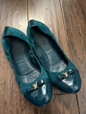 Louis Vuitton Teal Suede and Patent Leather Ballet Flats with Gold LV Hardware